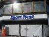 Blaue Leuchtbuchstaben von Sport Plenk in München